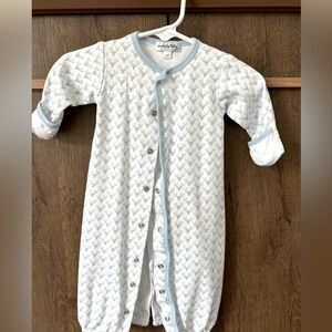 ✨EUC Magnolia Baby Converter Gown✨